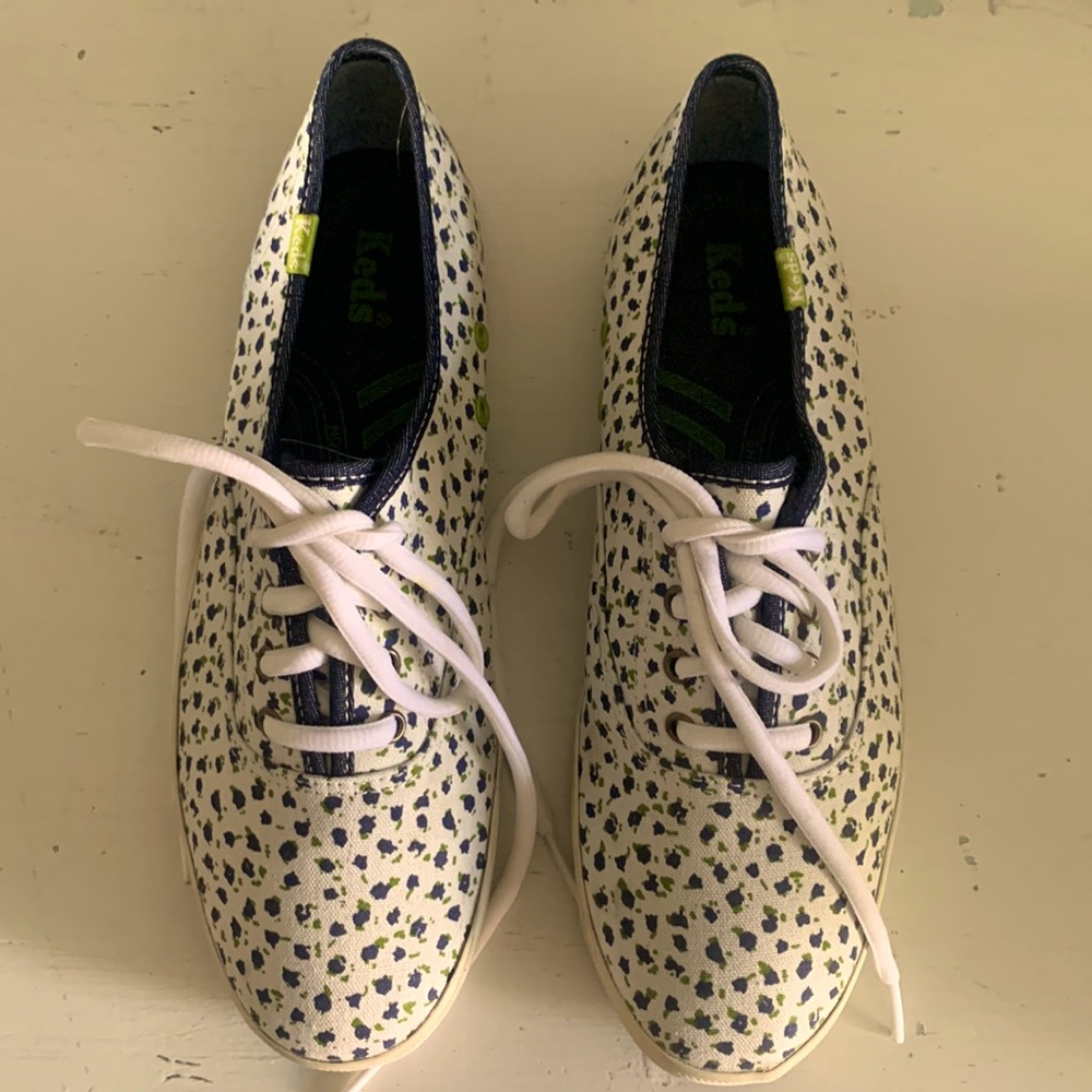 Keds floral print tennis shoes size 7.5 perfect condition